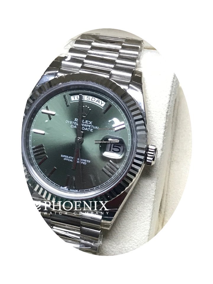 Rolex Day-Date 40 green roman...