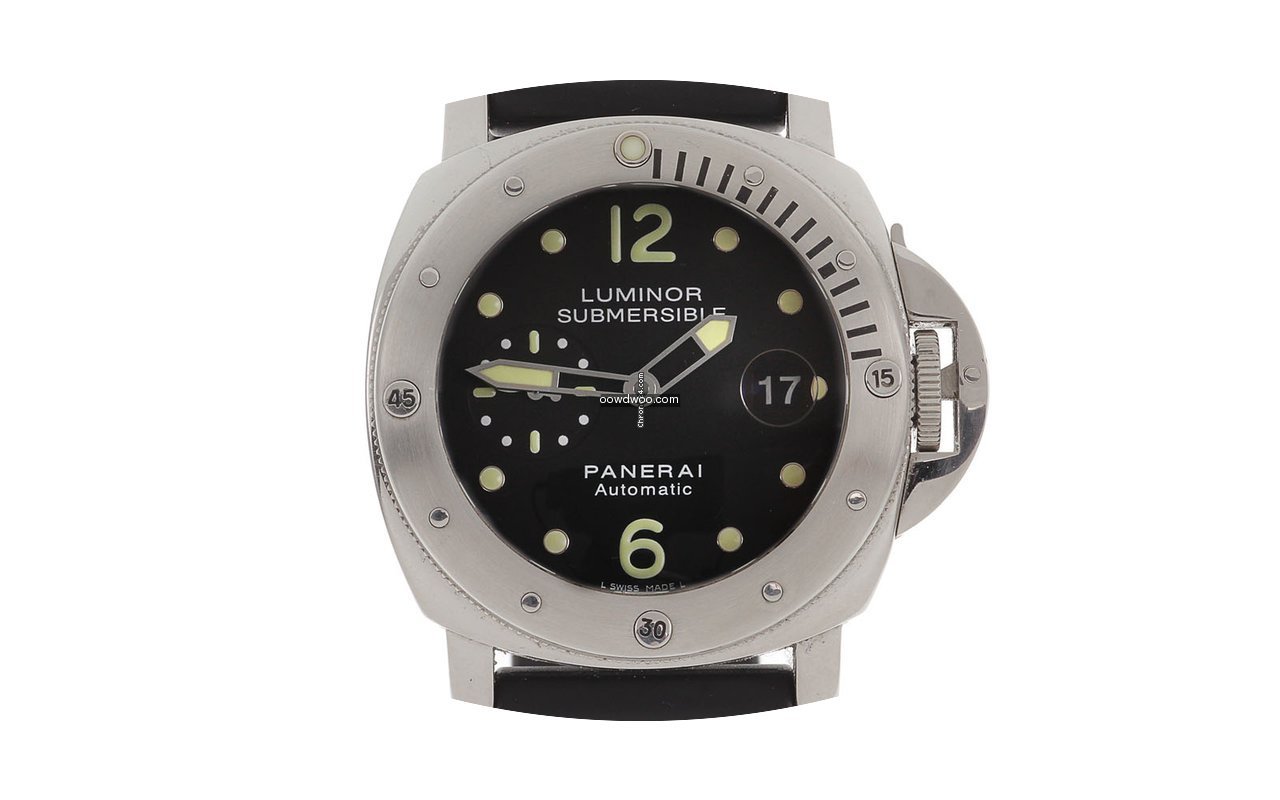 Panerai Luminor Submersible...