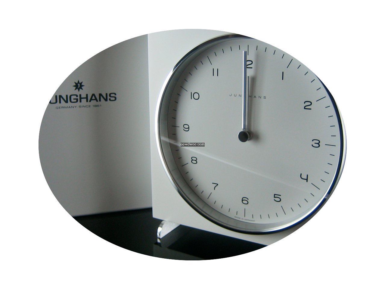 Junghans Max Bill Tischuhr Funk 383/2200...