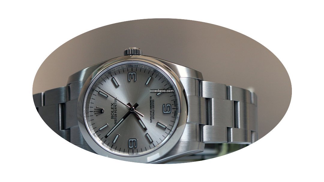 Rolex OYSTER PERPETUAL 36mm silver dial...