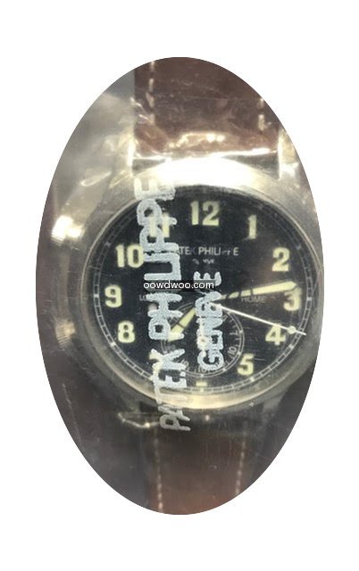Patek Philippe 5524G 18 Calatrava Pilot ...