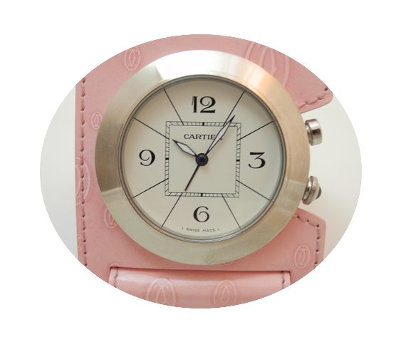 Cartier Reisewecker Linie Pasha...