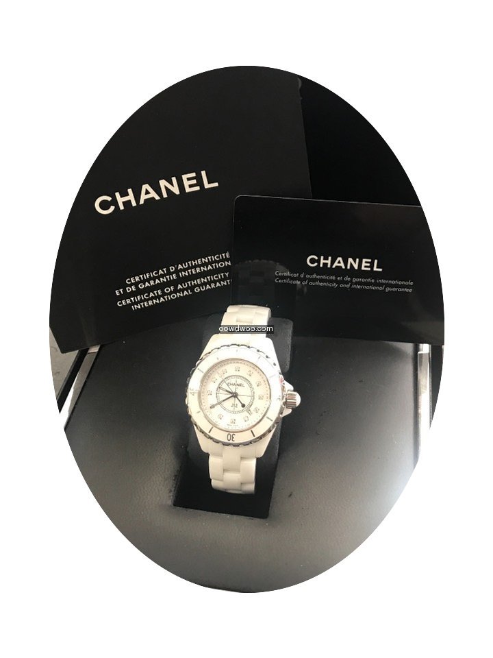 Chanel J12 céramique blanche 33mm index...