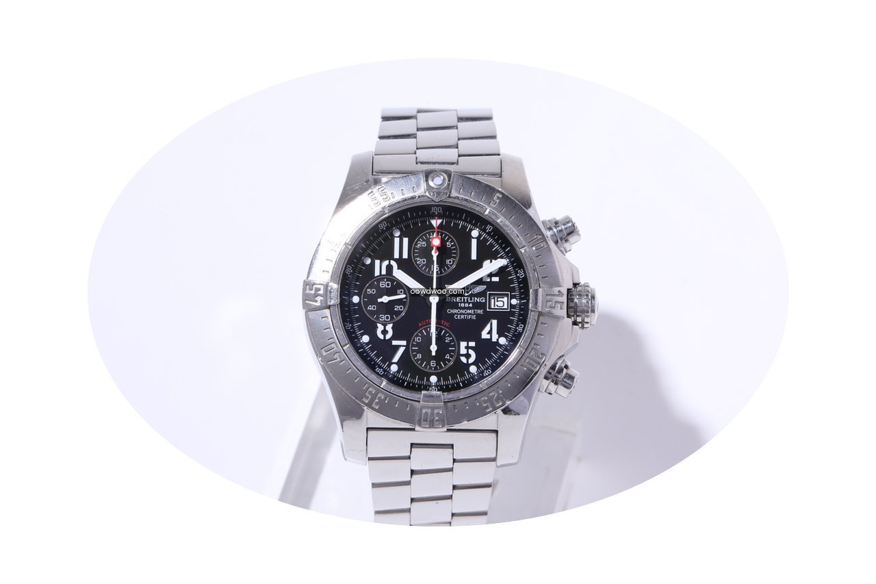 Breitling Avenger Skyland...