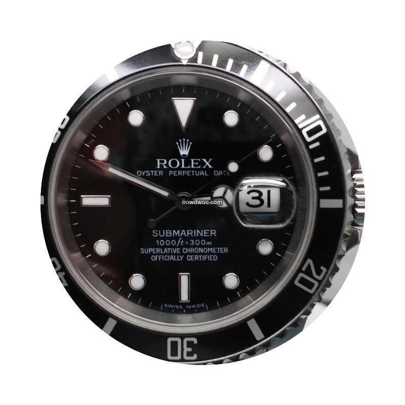Rolex OYSTER PERPETUAL DATE SUBMARINER 1...