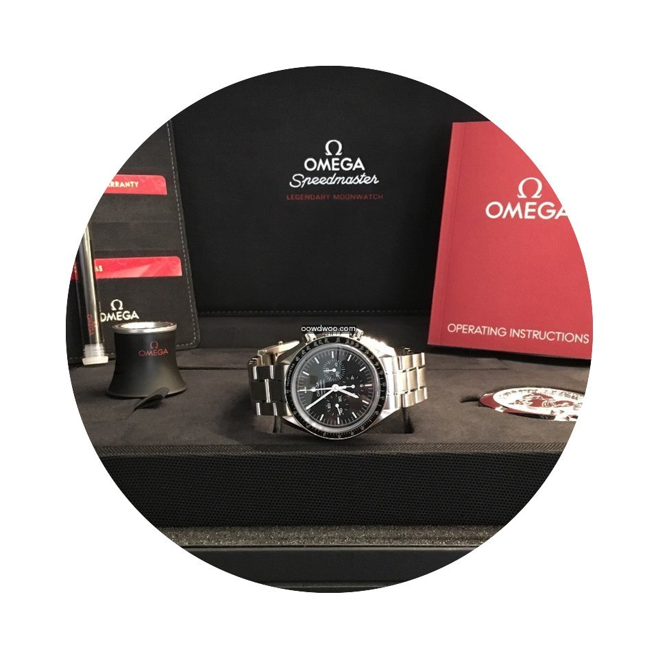 Omega Speedmaster Moonwatch professional...