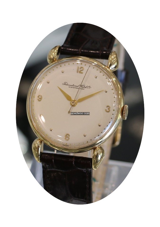 IWC --- Men's 18k Yellow Gold 1944 Vinta...