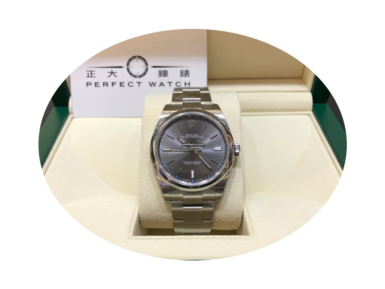 Rolex 114300GY Oyster Perpetual 39mm...
