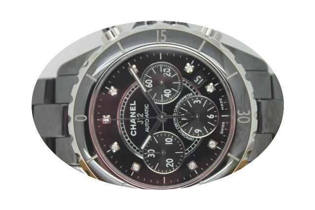 Chanel J12...