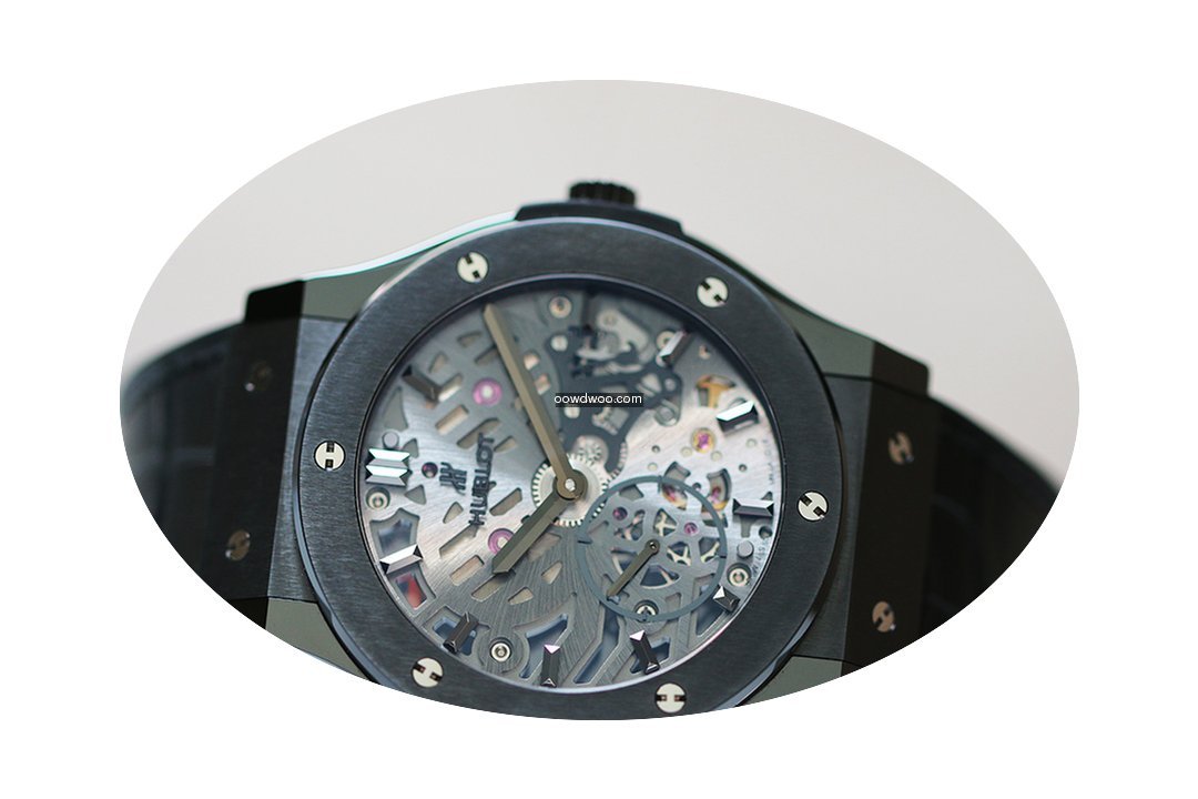 Hublot CLASSIC FUSION ULTRA-THIN SKELETO...