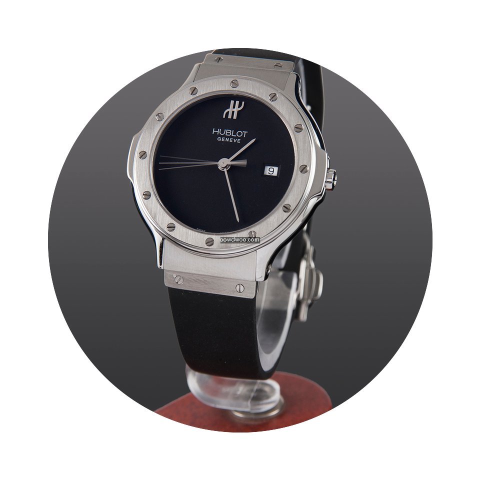 Hublot classic steel medium size quartz...