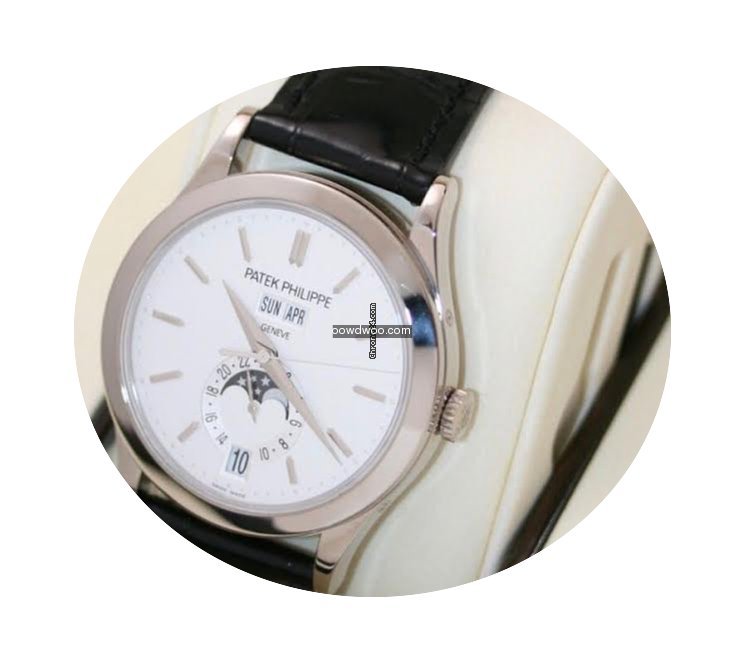 Patek Philippe 5396G-011 Annual Calendar...