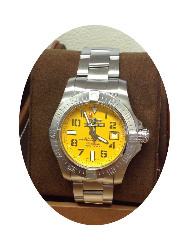 Breitling Avenger II Seawolf A17331 - Bo...