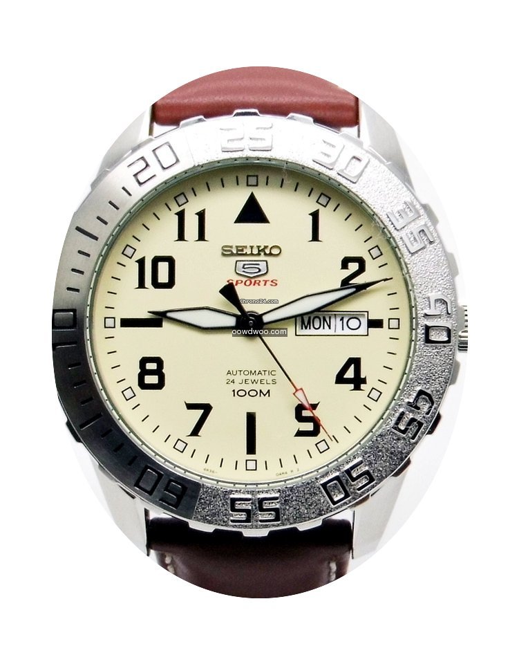 Seiko SRP757K1...