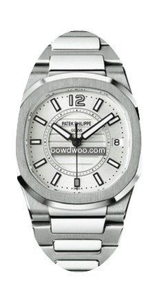 Patek Philippe 7011/1G-001 Nautilus in W...