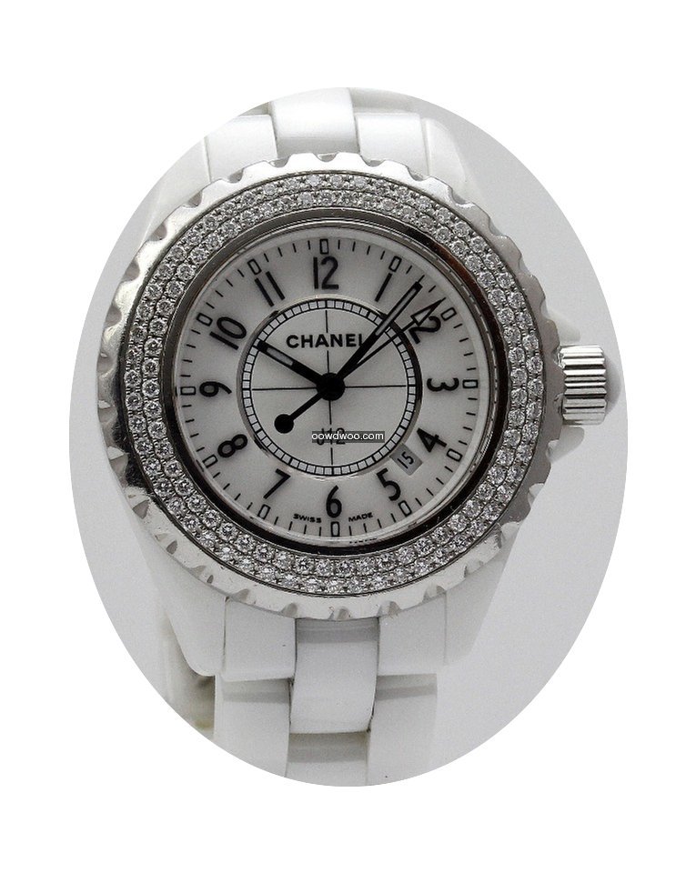 Chanel J12...