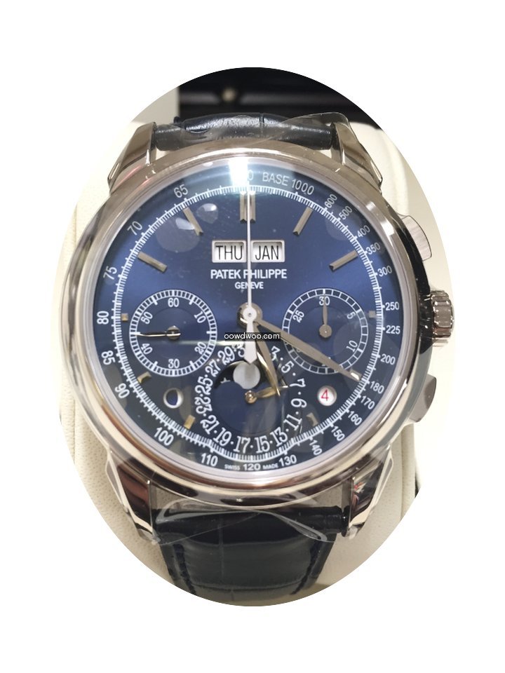 Patek Philippe Grand Complications 5270G...