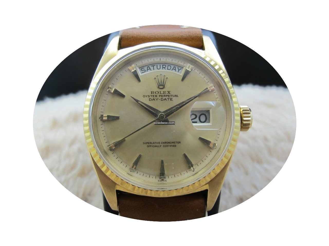 Rolex DAY-DATE 1803 18K Gold with Origin...