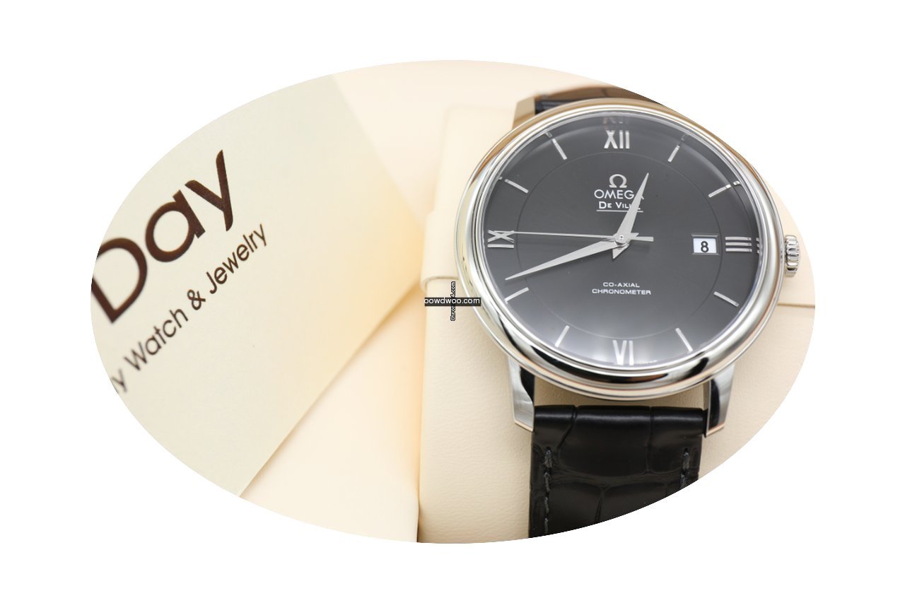 Omega Eightday watch 424.13.40.20.01.001...