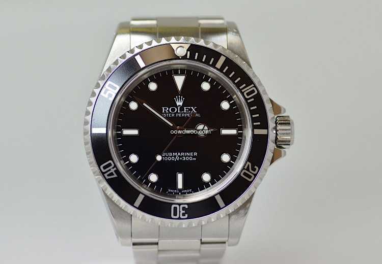 ROLEX SUBMARINER NO DATE REF. 14060M...