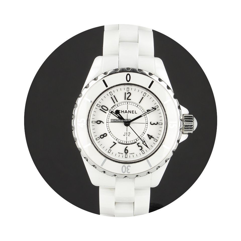 Chanel J12...