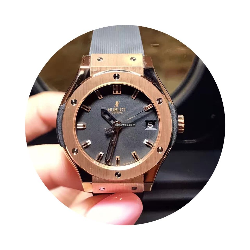 Hublot Classic Fusion Quartz Gold 33mm L...