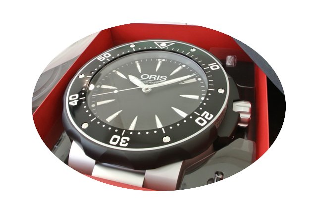 Oris AQUIS WALL CLOCK...
