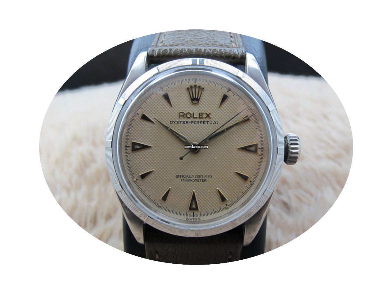 Rolex BUBBLEBACK 6285 with Original Crea...