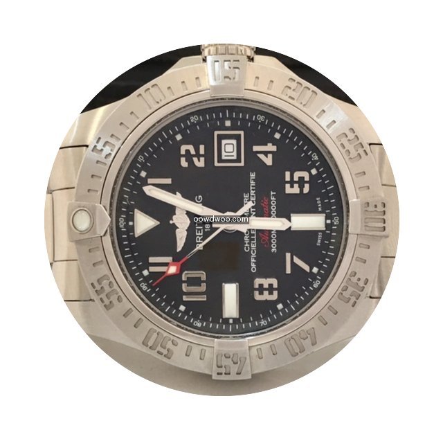 Breitling Avenger II Seawolf Automat 45m...