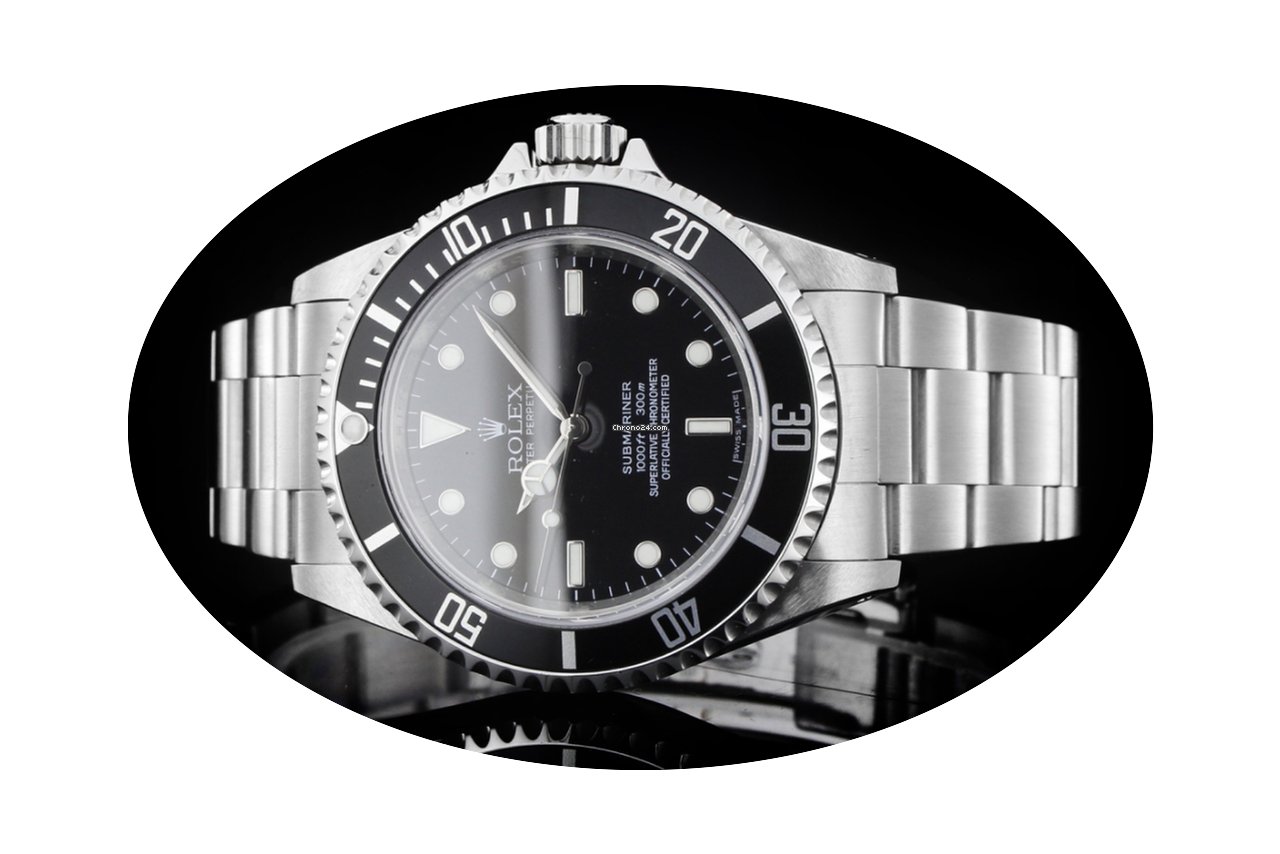 Rolex Submariner (40mm) 14060M Box & Pap...