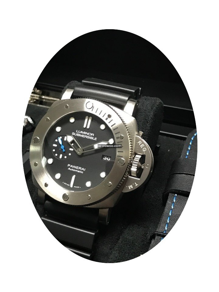 Panerai Luminor Submersible 1950 Titaniu...