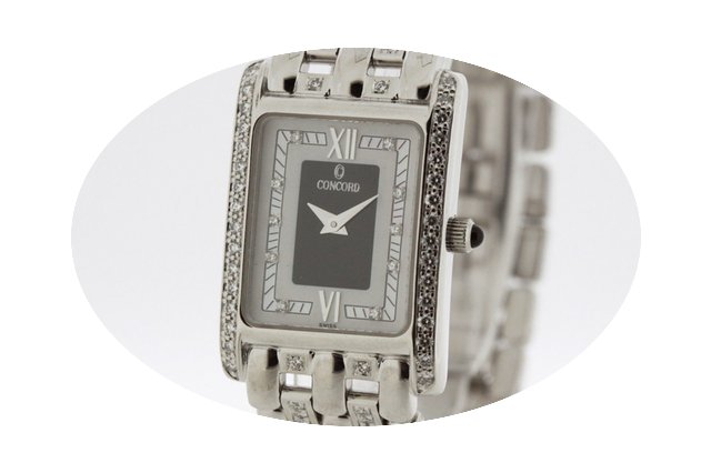 Concord Veneto soild 18K White Gold Ladi...