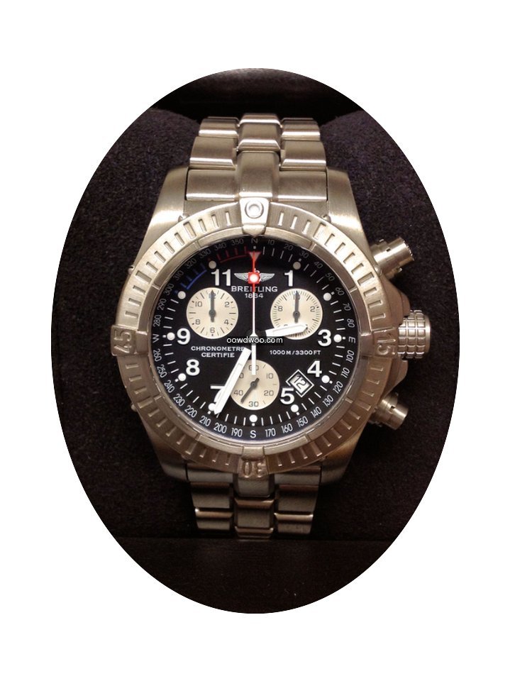Breitling Avenger M1 Chronograph E73360 ...