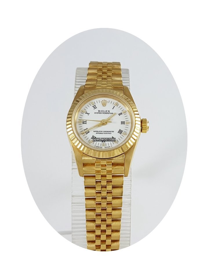 Rolex Oyster Perpetual 18k Gold. Box & P...