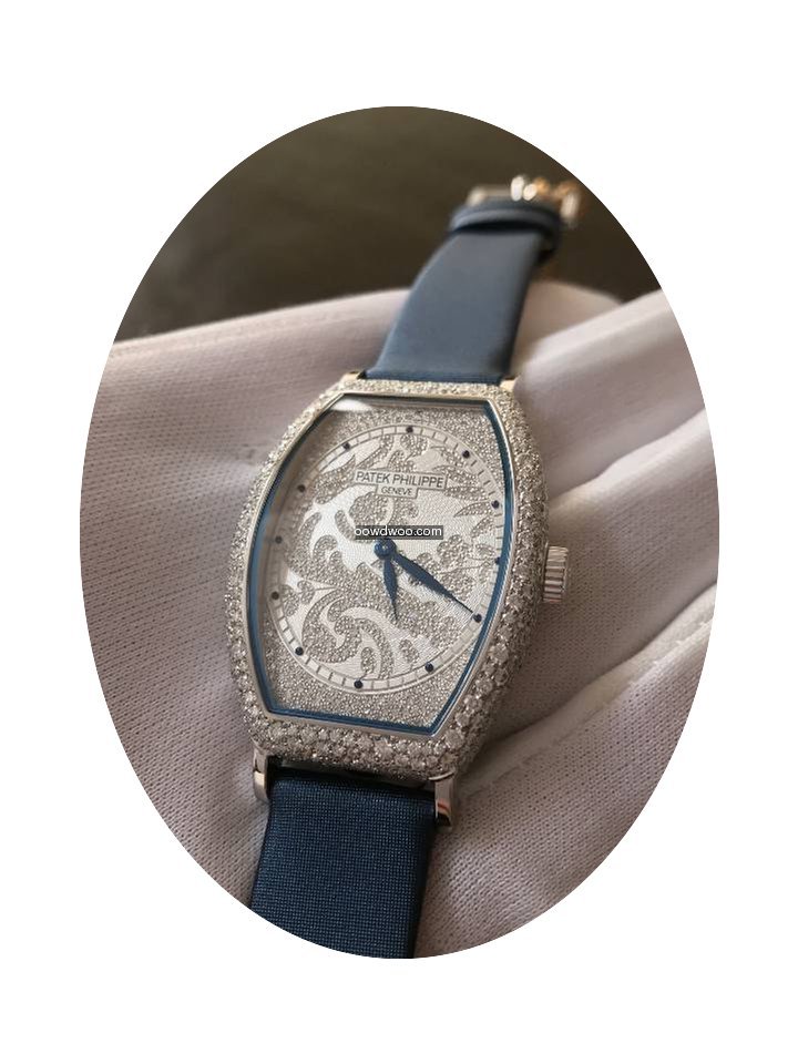 Patek Philippe 7099G-001...