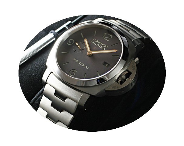 Panerai Luminor 1950 3 Days GMT Titan...