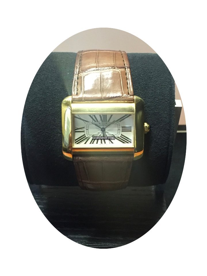 Cartier TANK DIVAN...