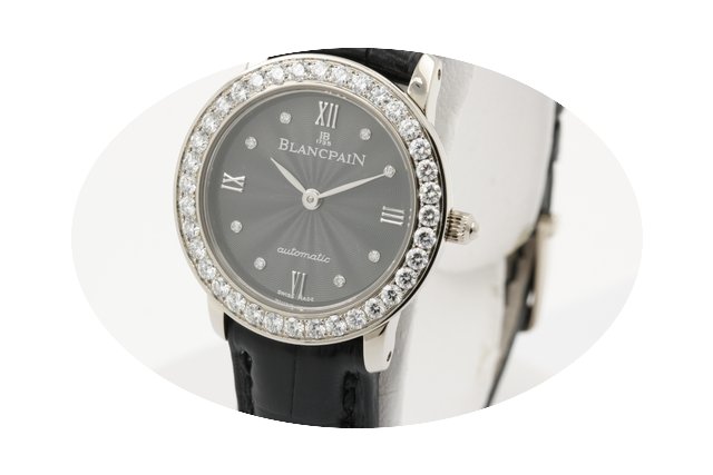 Blancpain Villeret Ultra Flat Lady's whi...