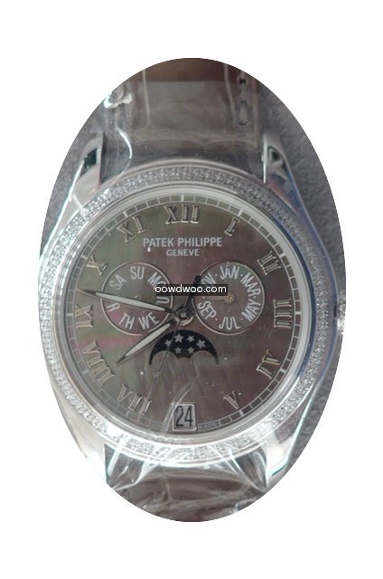 Patek Philippe ANNUAL CALENDAR 4936G-001...