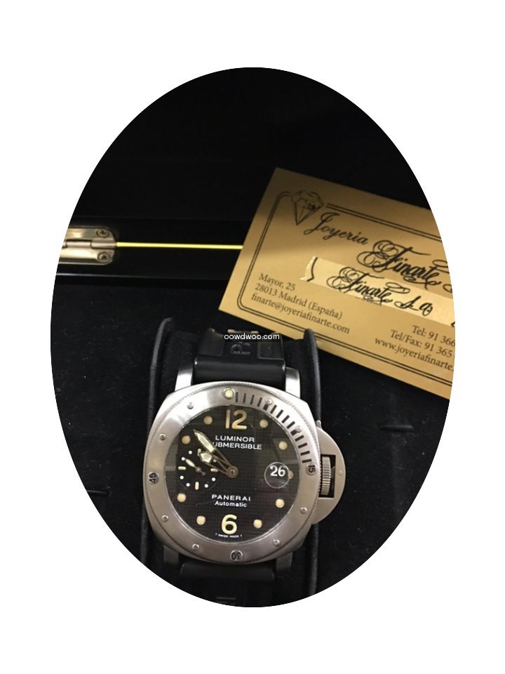 Panerai Luminor Submersible...