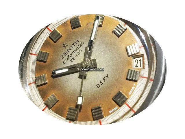 Zenith Defy 28800 with original bracelet...