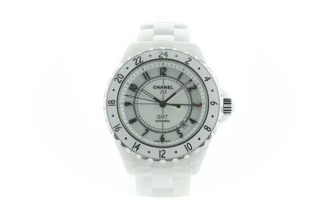 Chanel J-12 GMT...