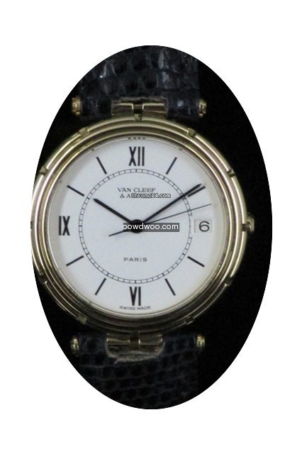 Van Cleef & Arpels 30 mm Gold 18 kt Quar...