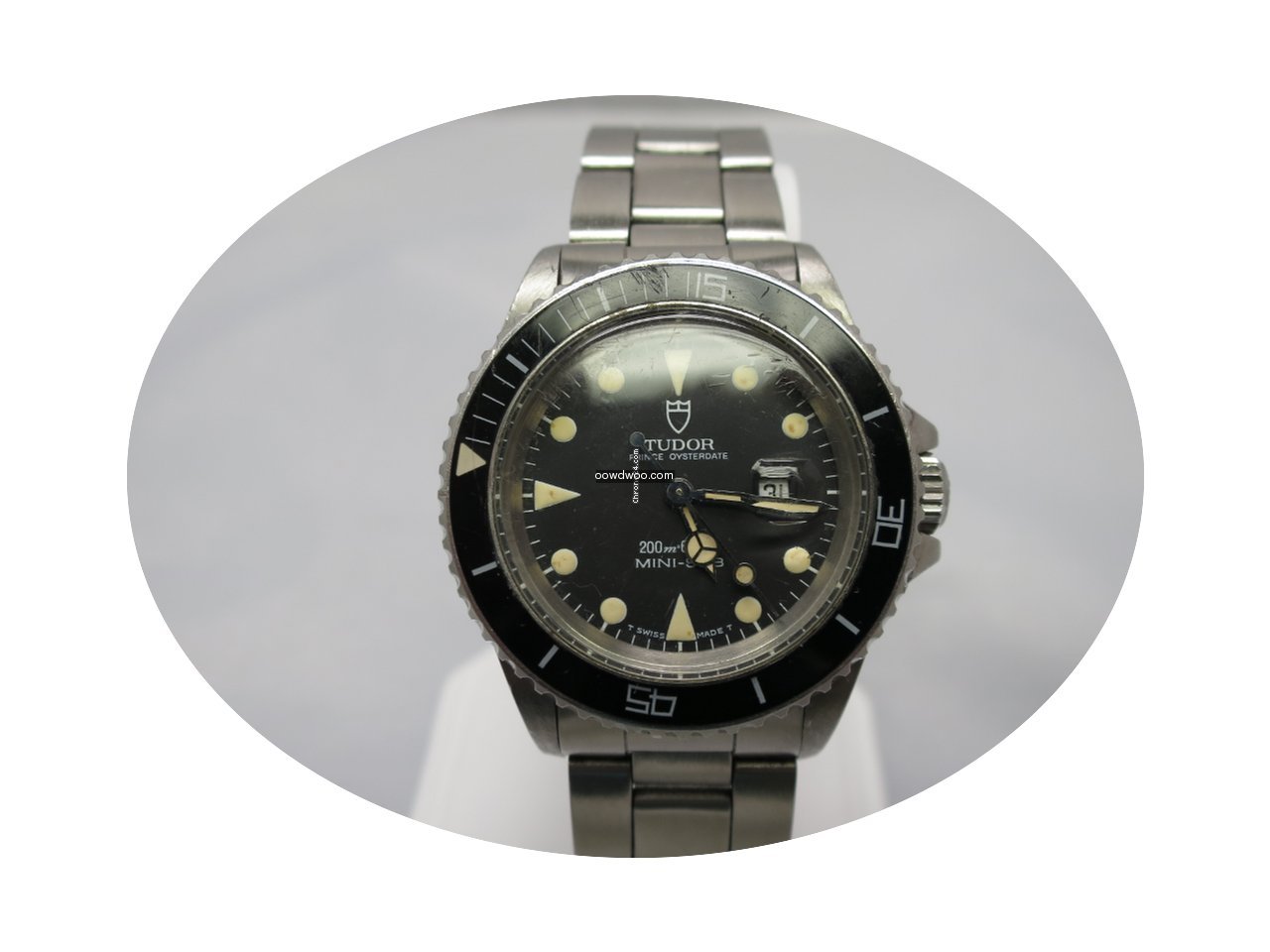Tudor MIni Sub...