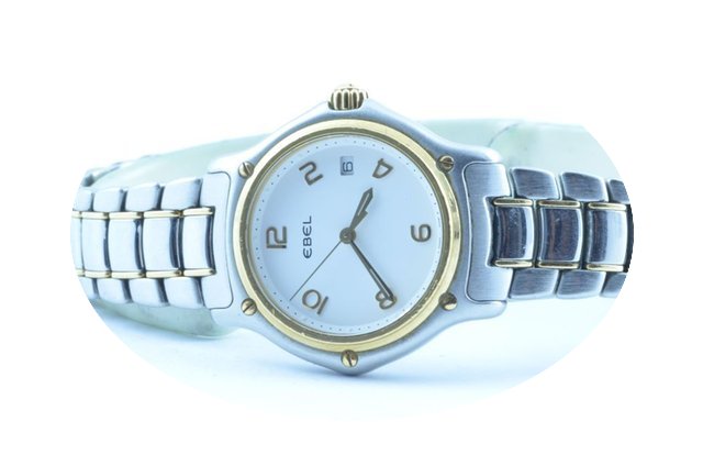 Ebel Classic Wave Damen Uhr 28mm Quartz ...
