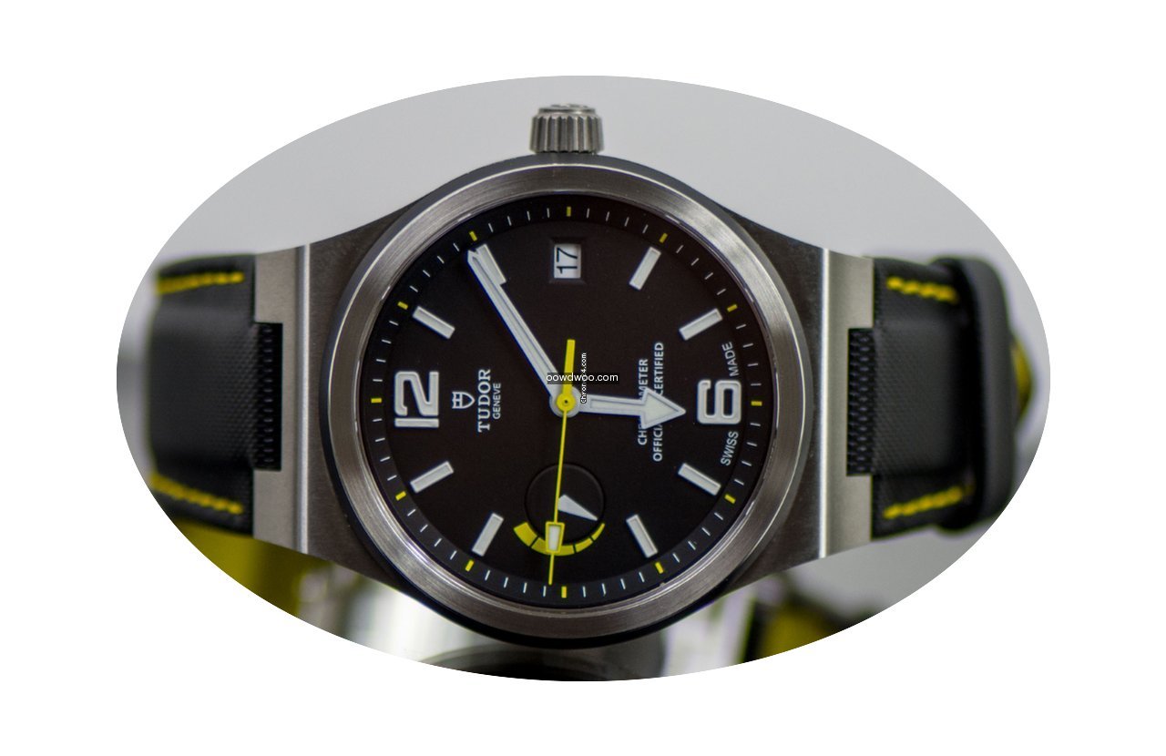 Tudor North Flag ref. 91210N...