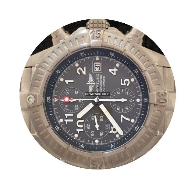 Breitling Avenger Chrono Titanium Impec...