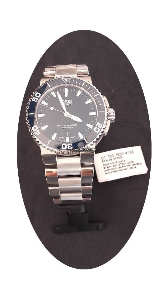 Oris Aquis Date...