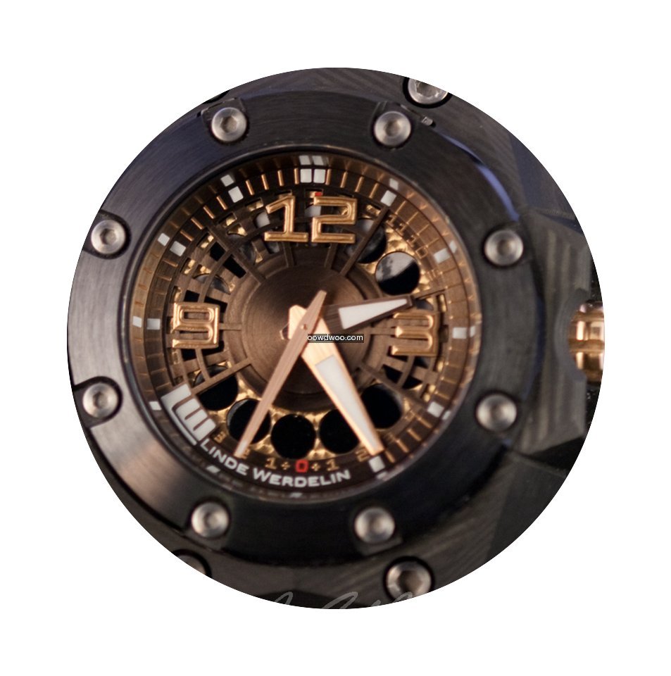 Linde Werdelin Oktopus Moon Carbon...