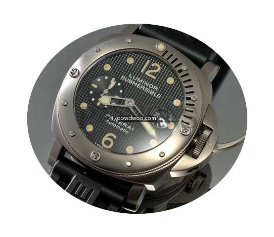 Panerai Luminor Submersible 44MM Titaniu...